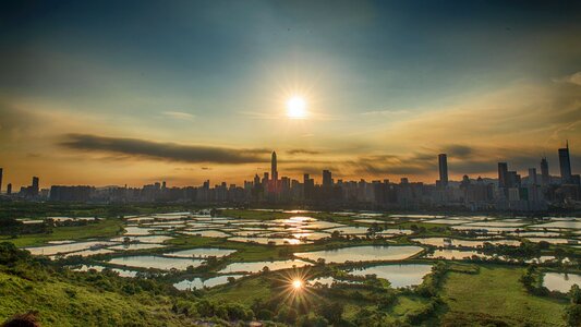 Sunset fish ponds Free photos