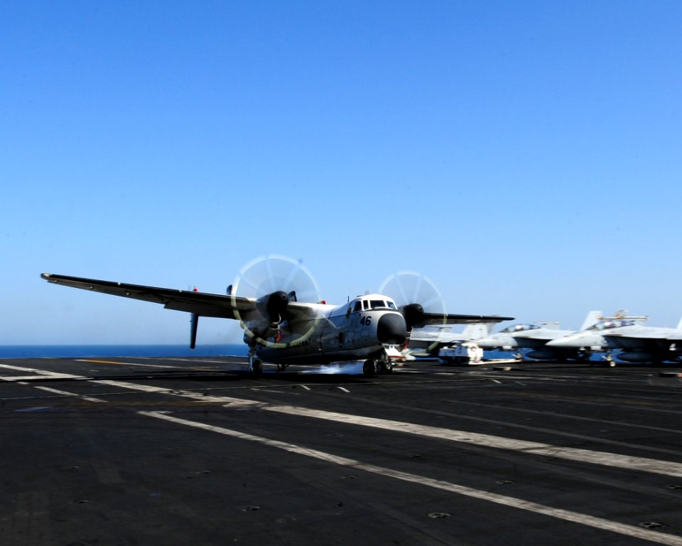 USS George H.W. Bush (CVN 77) 140617-N-CZ979-001 (14465426646)