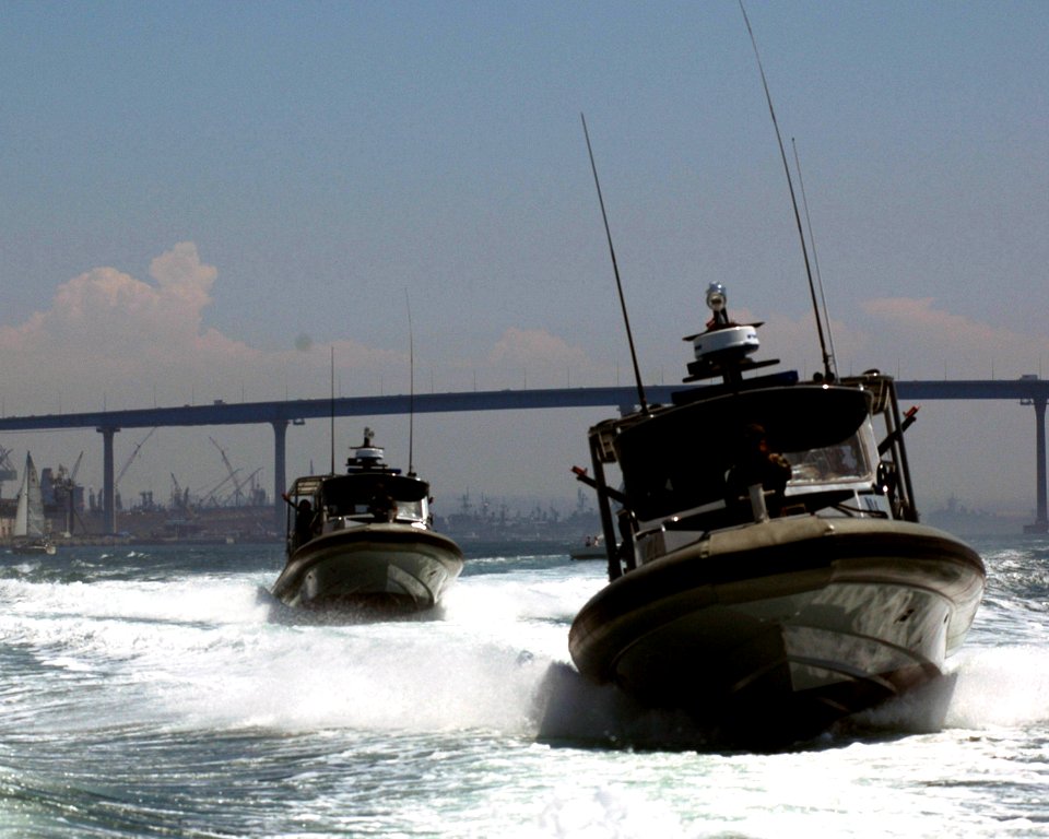 US Navy 060823-N-5148B-009 Sailors assigned Inshore Boat Unit Five Two (IBU-52) train in boat maneuvers while participating in Exercise Seahawk 2006