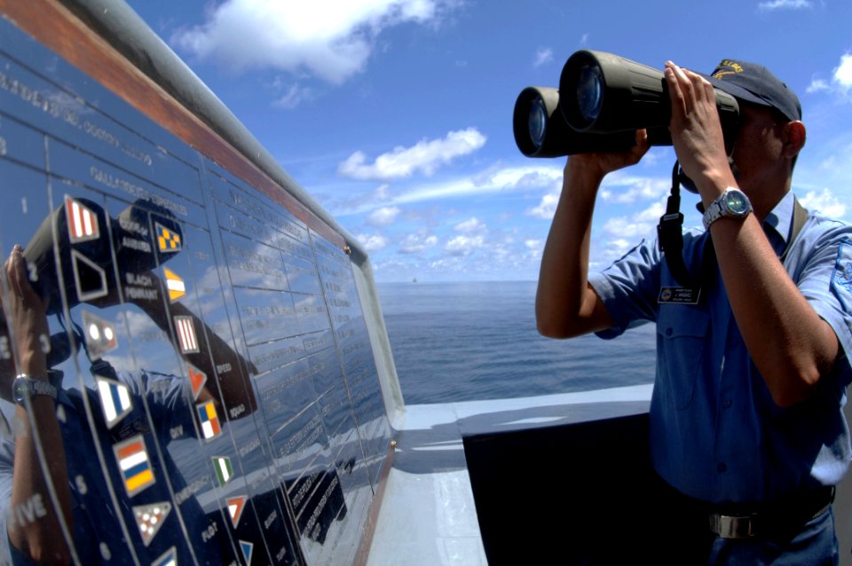 US Navy 060828-N-8298P-044 Colombian sailor attached to the Columbian frigate ARC (Armada Republica de Colombia) Caldas (LF 52) stands the look out watch as they practice boarding scenarios during exercise PANAMAX 2006