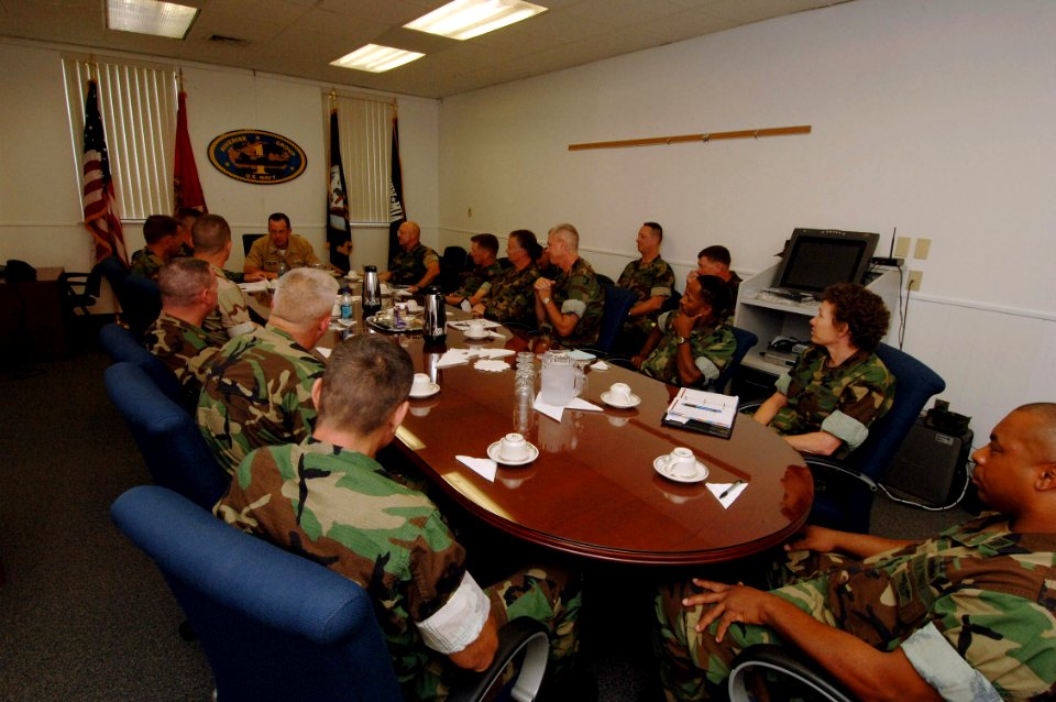 US Navy 060829-N-5758H-188 Chief of Naval Operations (CNO) Adm. Mike Mullen meets with Navy Expeditionary Combat Command (NECC) Command Master Chiefs during a visit of Riverine Group One (RIVRON-1)