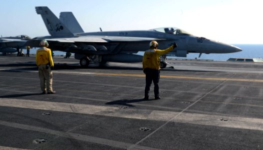 USS George H. W. Bush (CVN 77) 140626-N-XI307-117 (14345112747)