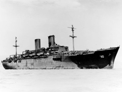 USS General John Pope (AP-110) in San Francisco Bay, California (USA), circa in late 1945 (NH 78646)