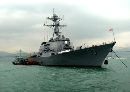 US Navy 061128-N-4953E-004 The guided-missile destroyer USS Stethem (DDG 63)