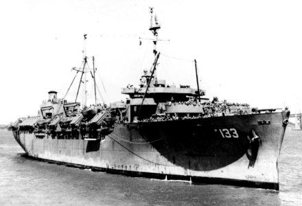 USS General O. H. Ernst (AP-133) in San Francisco Bay, California (USA), circa 1945-46 (NH 83398)