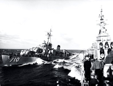 USS Gearing (DD-710) refueling from USS Newport News (CA-148) in the Mediterranean, in February 1952 (USN 708112) photo