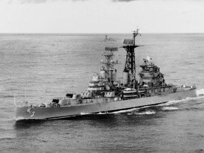 USS Galveston (CLG-3) at sea, in October 1963 (NH 98840)