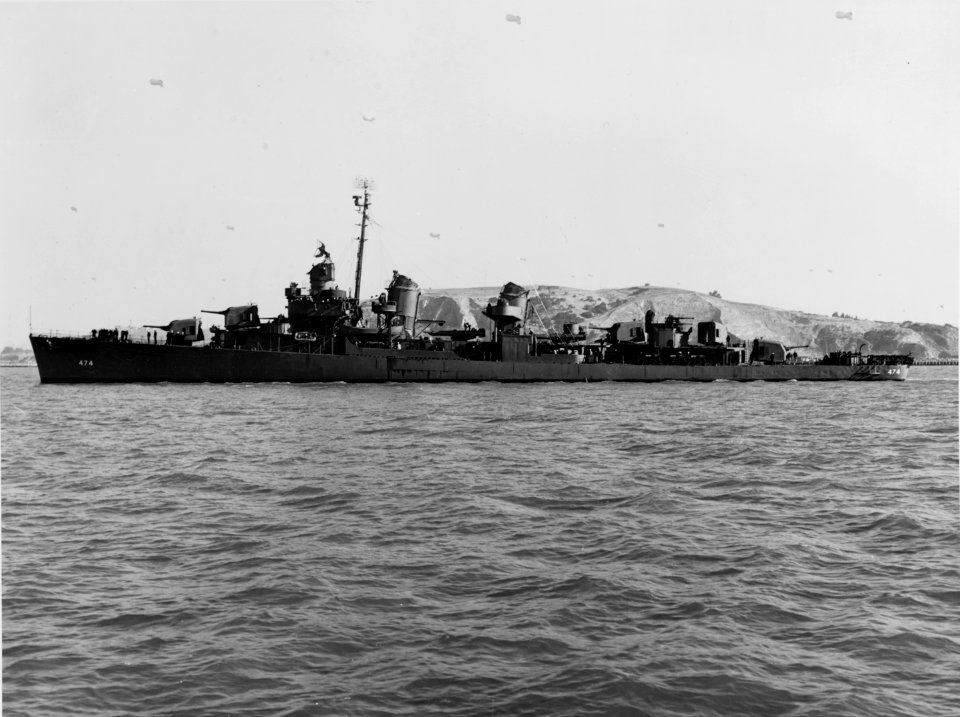 USS Fullam (DD-474) off the Mare Island Naval Shipyard on 25 July 1943 (19-N-49046)