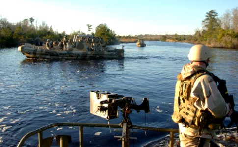 US Navy 061205-N-4097B-017 Sailors assigned to Riverine Squadron One (RIVRON-1) prepare for their final exercise and evaluations near Camp Lejeune, N.C