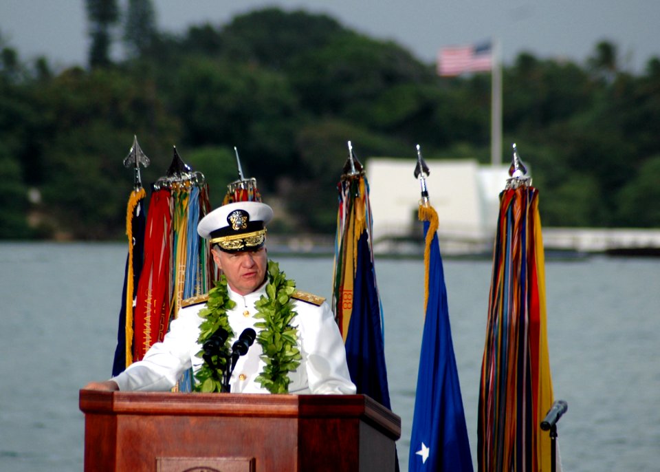 US Navy 061207-N-0879R-003 Commander, U.S. Pacific Fleet Adm. Gary Roughead address guests during a joint U.S. Navy-National Park Service ceremony