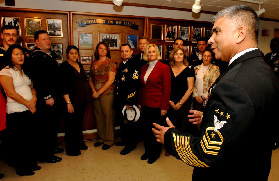 US Navy 061213-N-9769P-004 Master Chief Petty Officer of the Navy (MCPON) Joe R. Campa Jr. meets with Commander, Navy Recruiting Command's 12 Recruiters of the Year (ROY) and their family members at the Navy Annex