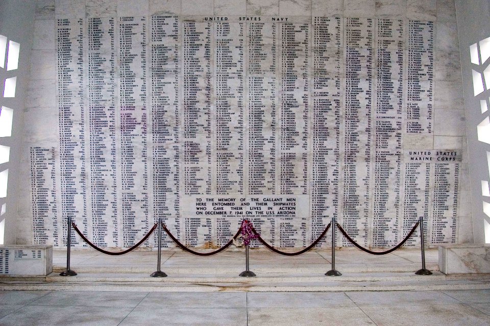 US Navy 061207-N-4856G-024 A moment of silence for the USS Arizona Memorial in honor of those who gave their lives in the defense of our country