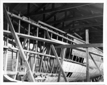USS Fox - 19-N-14-26-3