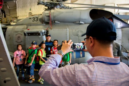 USS Fort Worth (LCS 3) Ship tours in Jakarta 141224-N-DC018-168