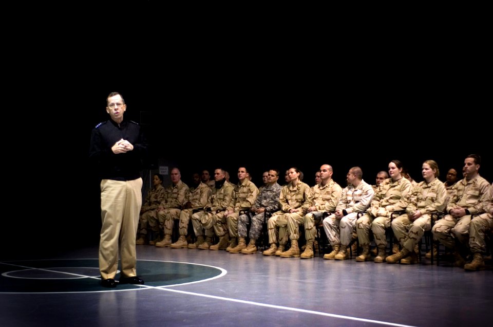 US Navy 070119-N-0696M-485 Chief of Naval Operations (CNO) Adm. Mike Mullen speaks to Sailors receiving Individual Augmentee (IA) training at Ft. Jackson in Columbia, S.C