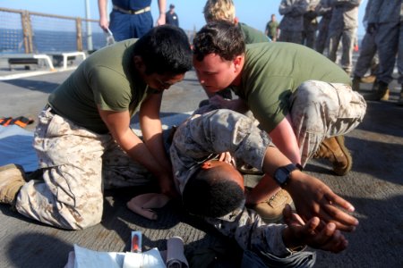 USS Fort McHenry (LSD 43) 150227-M-AR522-163 (16585331458)