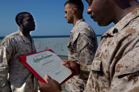 USS Fort McHenry (LSD 43) 150312-M-YH418-005 (16853485535)