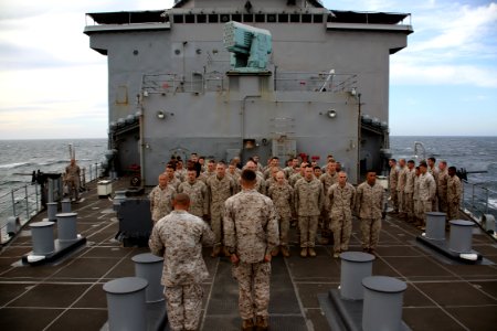 USS Fort McHenry (LSD 43) 150306-M-AR522-100 (16151354174)