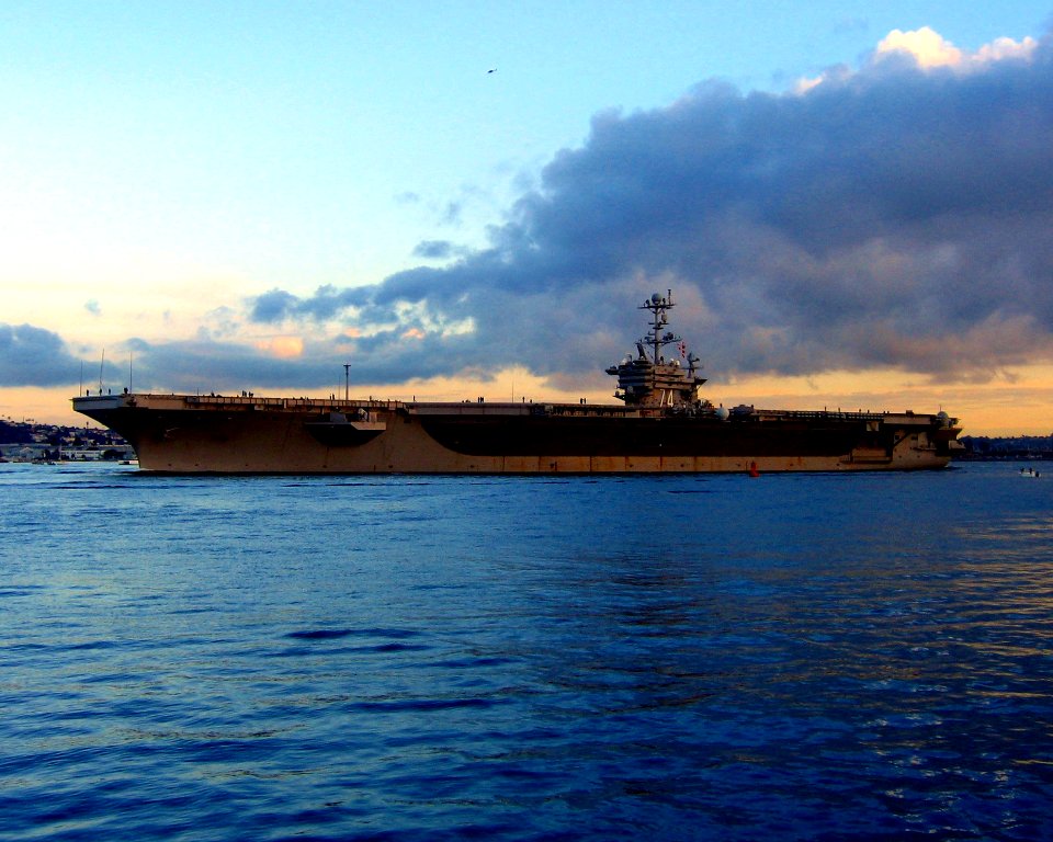 US Navy 070129-N-0000X-001 USS John C. Stennis (CVN 74)