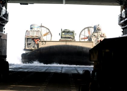 US Navy 070204-N-6710M-011 Dock landing ship USS Tortuga (LSD 46) and the Essex Amphibious Ready Group (ESXARG) conduct Landing Craft Air Cushion (LCAC) operations during Blue-Green exercises