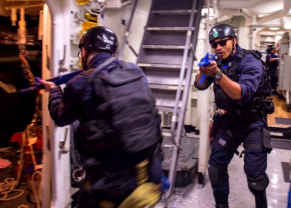 USS Fitzgerald VBSS team 160321-N-GW139-069