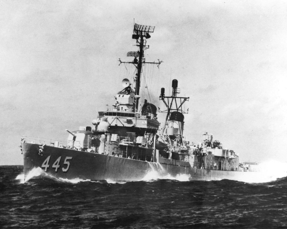 USS Fletcher (DD-445) underway at sea, circa the 1960s (NH 68912)