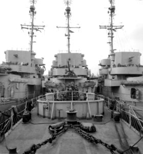 USS Fechteler (DE-157) with sister ships at the New York Naval Shipyard (USA), on 31 March 1944 (BS 65722)