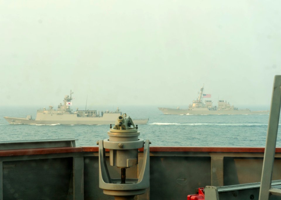 USS Fitzgerald Foal Eagle operations 160322-N-GW139-347