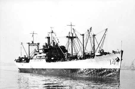USS Firedrake (AE-14) in November 1952