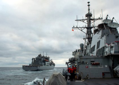USS Fitzgerald conducts a replenishment at sea with USNS Carl Brashear 160319-N-GW139-017
