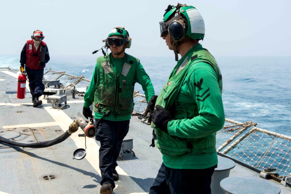 USS Farragut Flight Quarters 150715-N-VC236-016