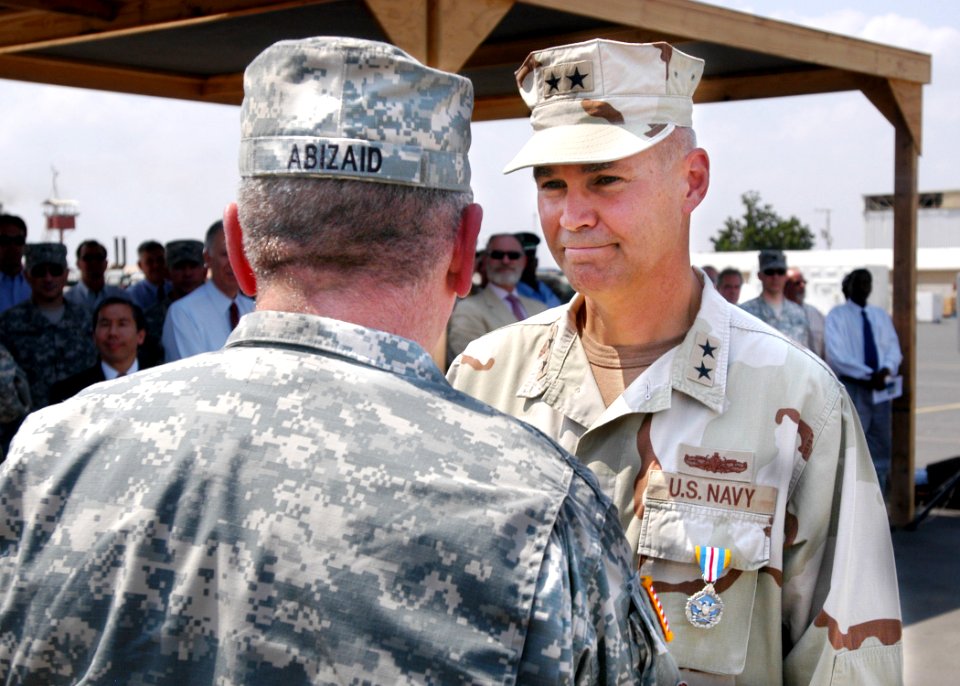 US Navy 070214-N-1328C-084 U.S. Navy Rear Adm. Richard Hunt receives the Defense Superior Service Medal for his tour as Commander, Combined Joint Task Force-Horn of Africa (CJTF-HOA) from Commander