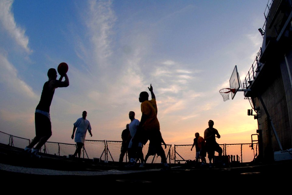 US Navy 070218-N-0684R-075 Sailors play basketball during a steel-beach picnic on the flight deck aboard the Ticonderoga-class guided missile cruiser USS Antietam (CG 54)
