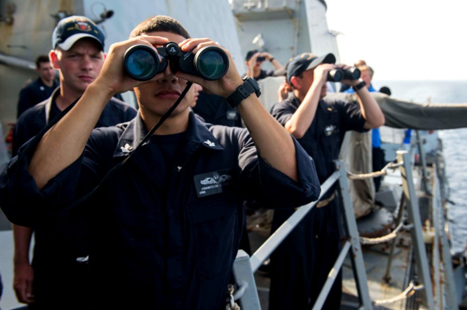 USS Farragut lookout training 150920-N-VC236-008