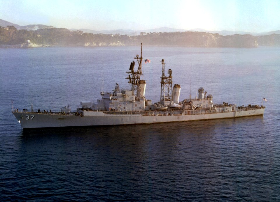 USS Farragut (DDG-37) at Toulon 1979