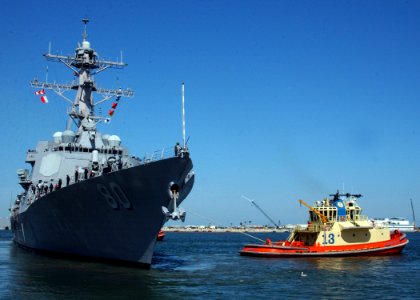 US Navy 070307-N-1810F-066 Guidedmissile destroyer USS Roosevelt (DDG 80) departs Naval Station Mayport for a scheduled deployment photo