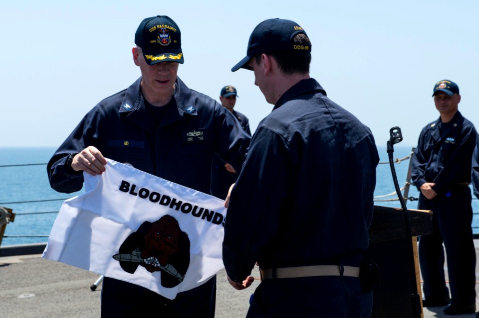 USS Farragut (DDG 99) 150513-N-VC236-021 (17601696346)