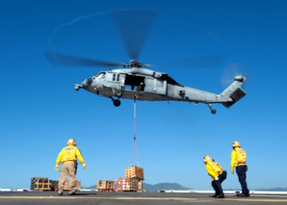 USS Essex operations 150210-N-EV723-007