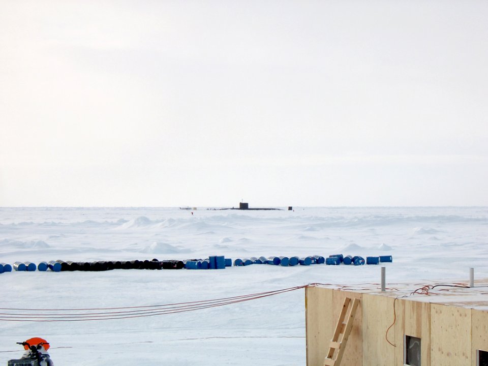 US Navy 070316-N-7179R-002 Royal Navy submarine HMS Tireless (S88) surfaces in the arctic ice