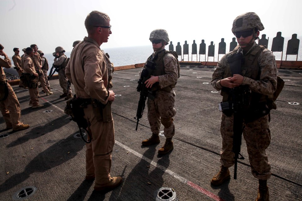 USS Essex (LHD 2) 150707-M-SV584-111 (19514602554)