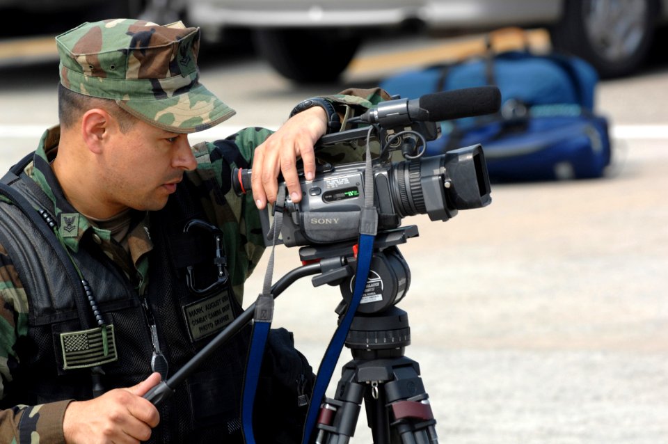 US Navy 070323-F-9074R-062 Mass Communication Specialist 2nd Class Mark August videotapes U.S. Navy Sailors with Naval Mobile Construction Battalion (NMCB) 3, working with South Korean Navy Sailors during Foal Eagle 2007