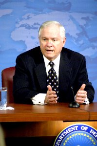 US Navy 070322-D-9880W-108 Secretary of Defense Robert M. Gates responds to questions from the press at the Pentagon