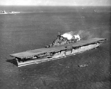 USS Essex (CV-9) in Hampton Roads on 1 February 1943 (NNAM.1996.488.242.078)