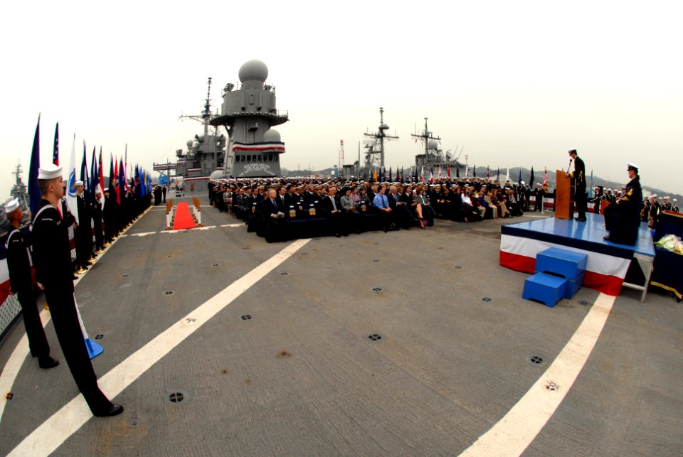 US Navy 070327-N-9860Y-053 Commanding Officer, Capt. Jeff Bartkoski delivers his departing words to the guests and crew of amphibious command ship USS Blue Ridge (LCC 19) during a change of command ceremony