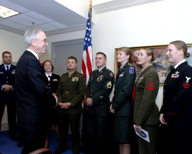 US Navy 070330-D-2987S-070 Deputy Secretary of Defense Gordon England meets with photo