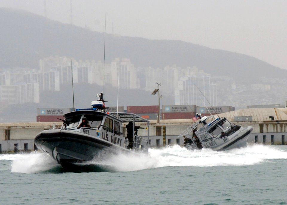 US Navy 070327-N-7027P-102 Units from Naval Coastal Warfare Squadron (NCWS) 33 conduct training operations in the port of Busan, during Exercise Reception, Staging, Onward movement, and Integration-Foal Eagle 2007 (RSO^I-FE 07)