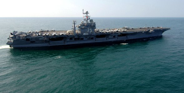 US Navy 070401-N-0535P-015 Nimitz-class aircraft carrier USS Harry S. Truman (CVN 75) transits through the Atlantic Ocean
