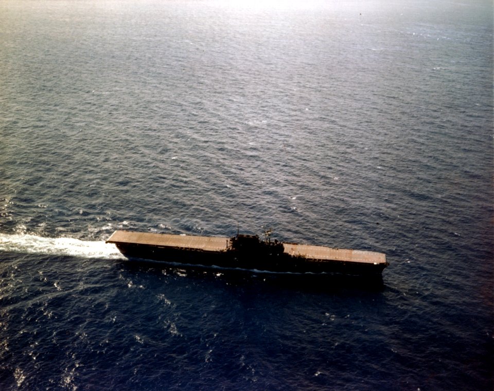 USS Enterprise (CV-6) underway in the Pacific Ocean, in June 1941 (80-G-K-14254)