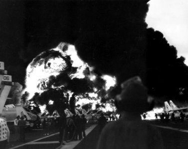 USS Enterprise (CVAN-65) fire 1969 explosions3