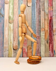 Figure of speech on the nerves joint dolls